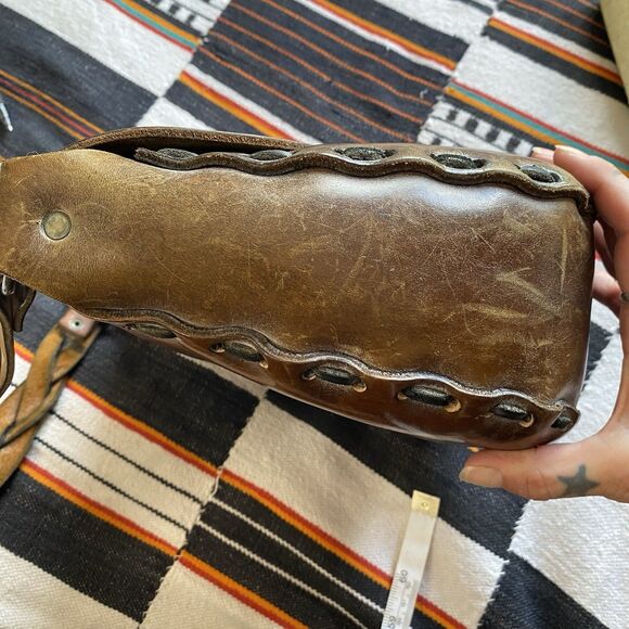 Vintage 70’s Stamped Tooled Leather Shoulder Bag Purse. Eye Of Horus. Bohemian. - Picture 14 of 16